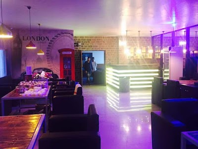 London Street Lounge & Restaurant