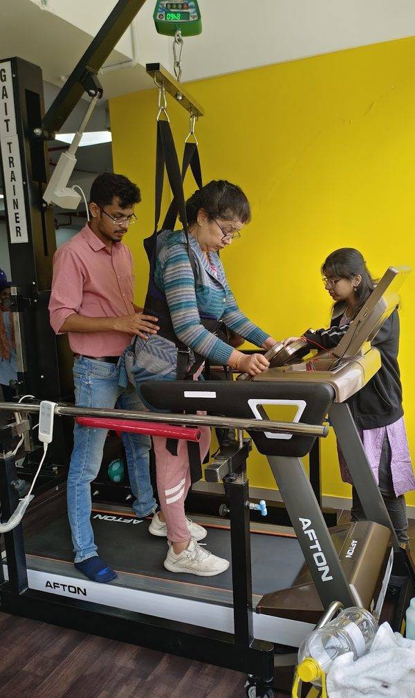 Apricot Care Assisted Living & Rehabilitation - Best Physiotherapy Centre in Pune with Stay Facility